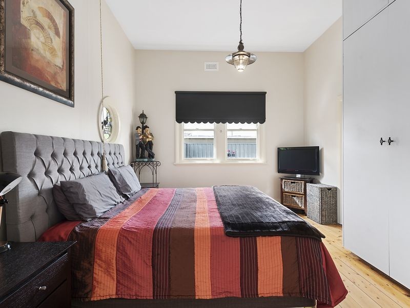 22 Queens Avenue, Colac VIC 3250