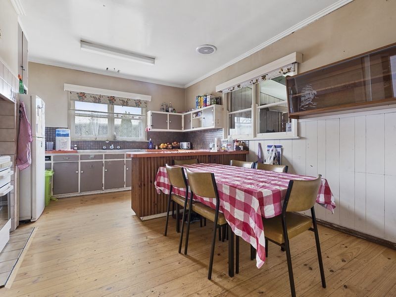 230 Wilson Street, Colac VIC 3250