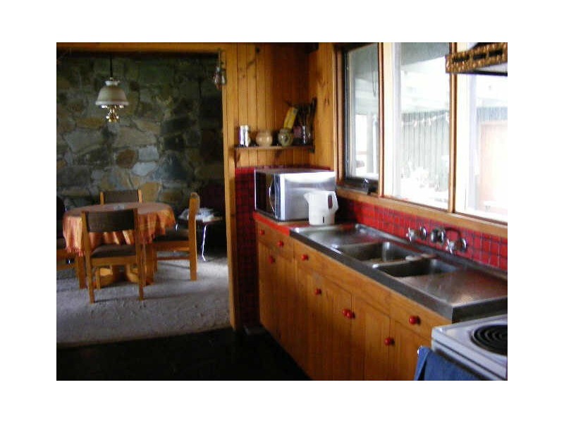 235 Forest Street, Colac VIC 3250