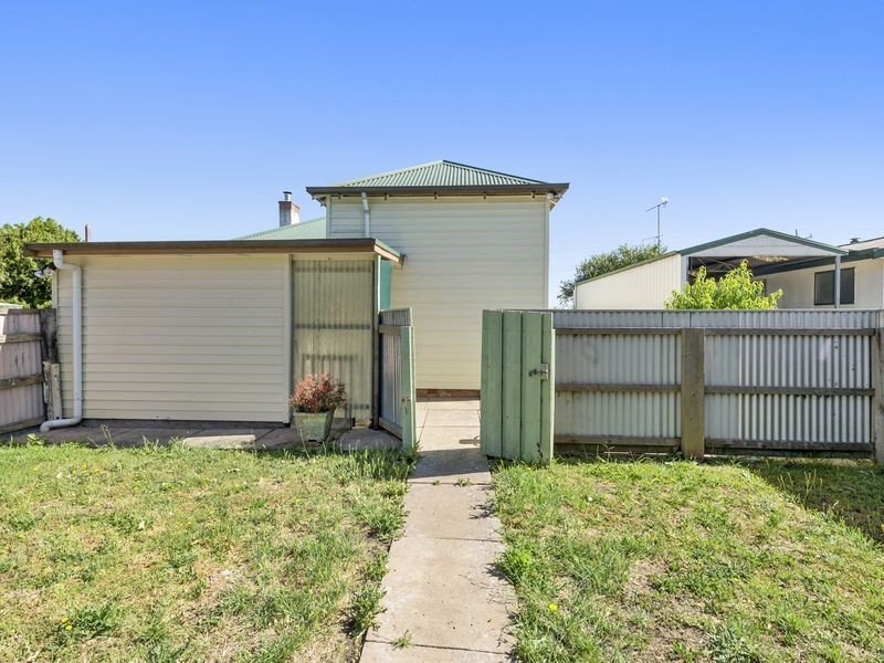 4 Lang Street, Beeac VIC 3251