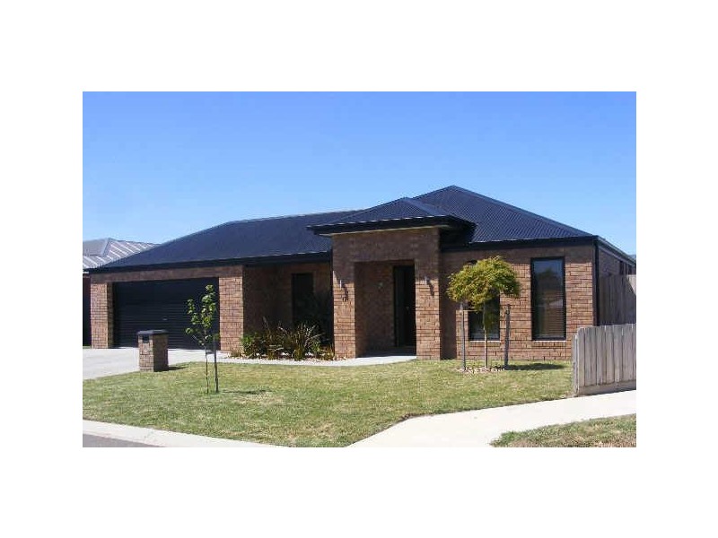 17 Kettle Street, Colac VIC 3250