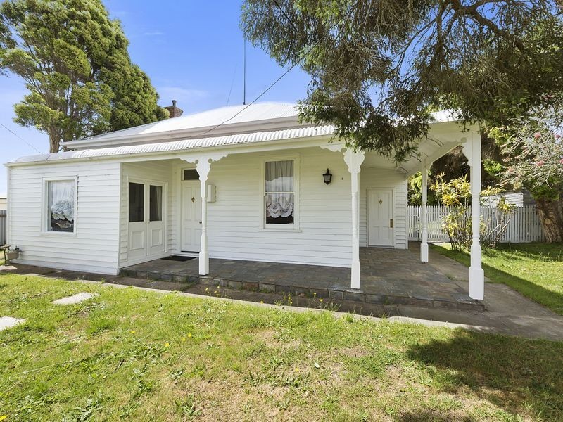 9 Elsinore Street, Colac VIC 3250