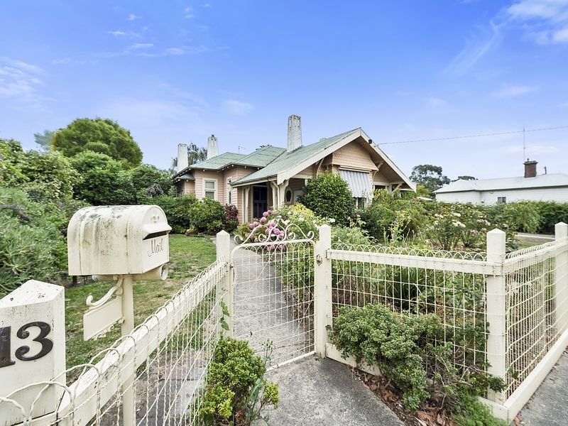 13 Queen Street, Colac VIC 3250