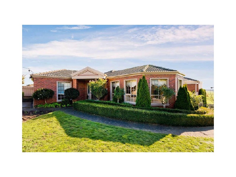 25 Tulloh Street, Elliminyt VIC 3250