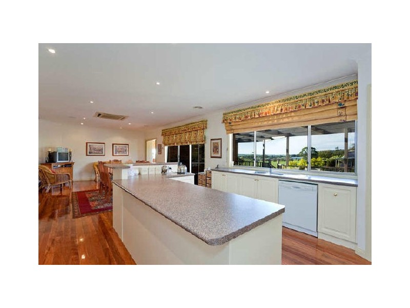 25 Tulloh Street, Elliminyt VIC 3250