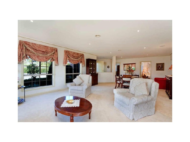 25 Tulloh Street, Elliminyt VIC 3250