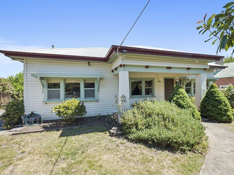 17 Corangamite Street, Colac VIC 3250