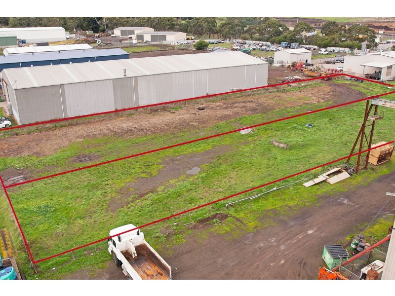 10 Saunders Street, Colac VIC 3250