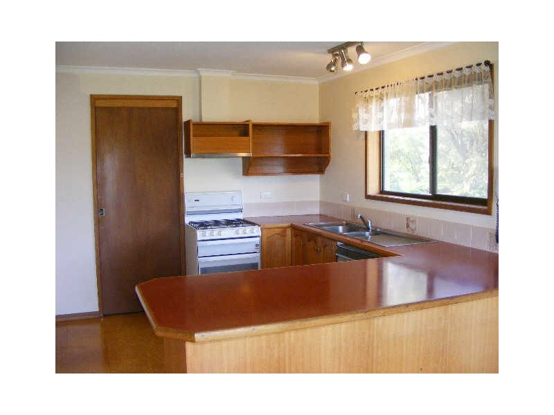 15 Buckland Court, Elliminyt VIC 3250