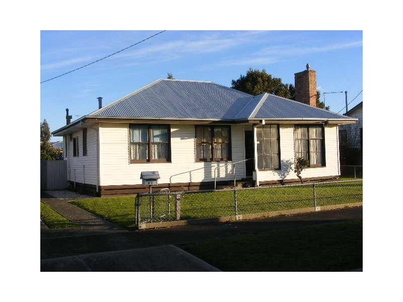 27 Lawrence Court, Colac VIC 3250