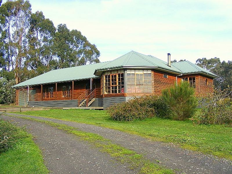 140 Barongarook Road, Barongarook VIC 3249