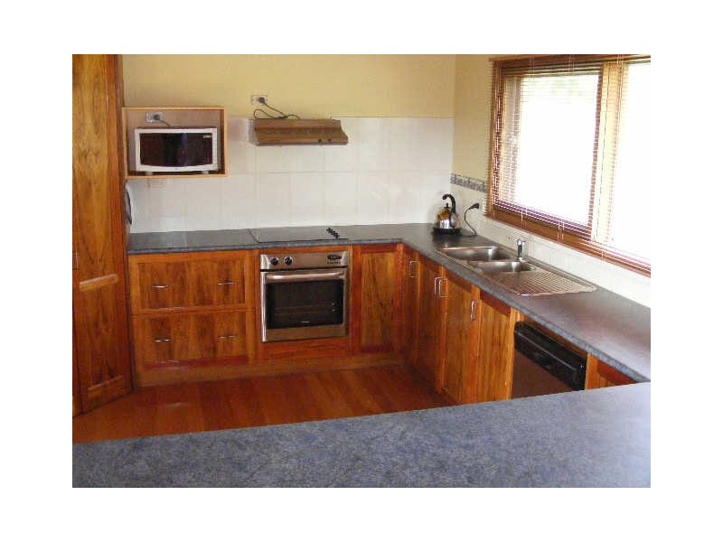 140 Barongarook Road, Barongarook VIC 3249