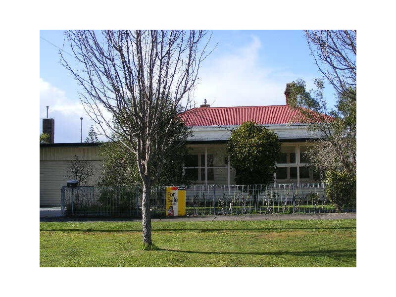 14 McLaughlin Street, Colac VIC 3250