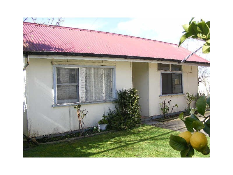 14 McLaughlin Street, Colac VIC 3250