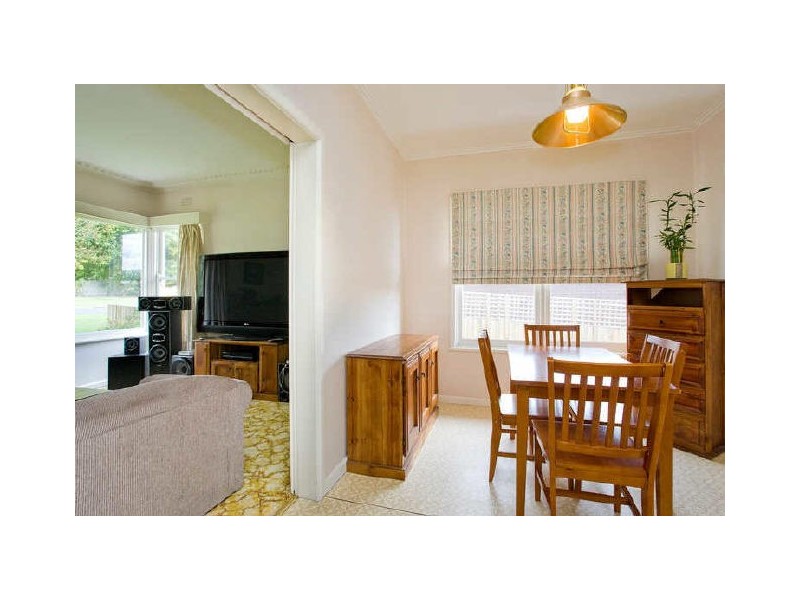 51 Tulloh Street, Elliminyt VIC 3250