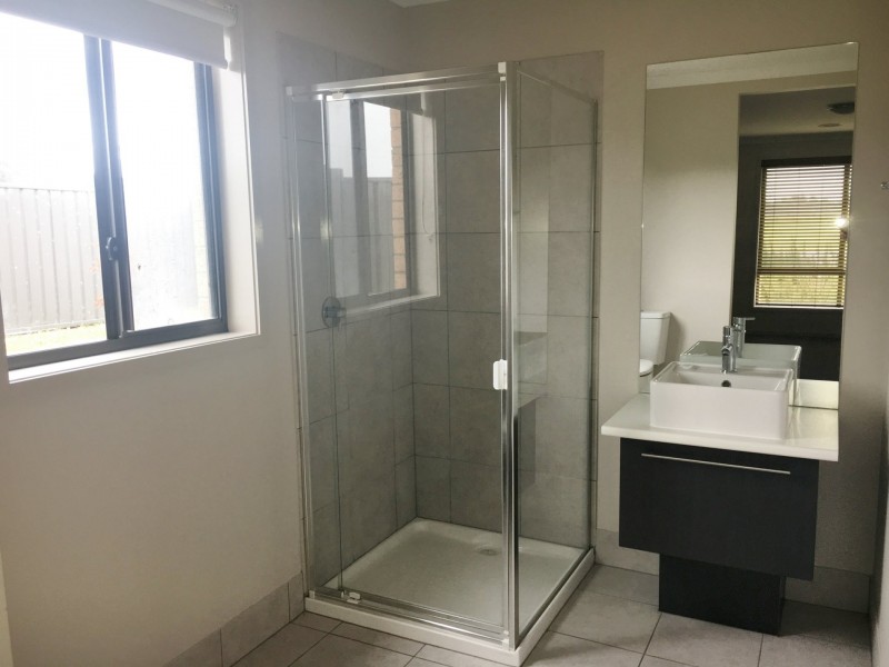 42 Scanlan Drive, Elliminyt VIC 3250