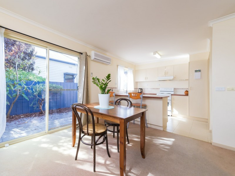 1/32 Scott Street, Colac VIC 3250