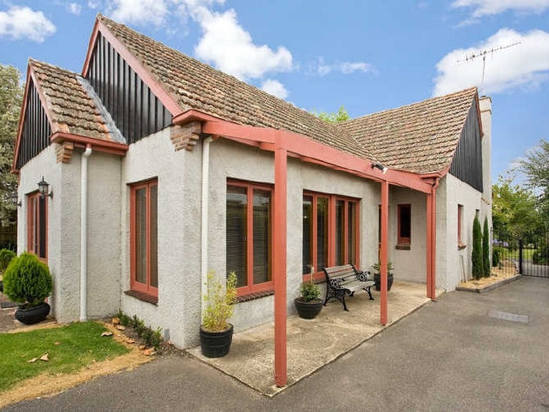 26 Church Street, Colac VIC 3250