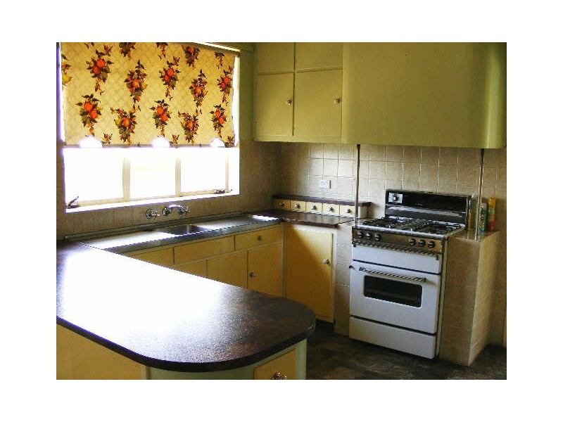 386 Queen Street, Elliminyt VIC 3250