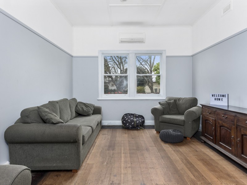 11 McLaughlin Street, Colac VIC 3250