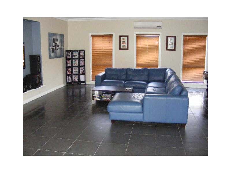 15 Garden Close, Elliminyt VIC 3250