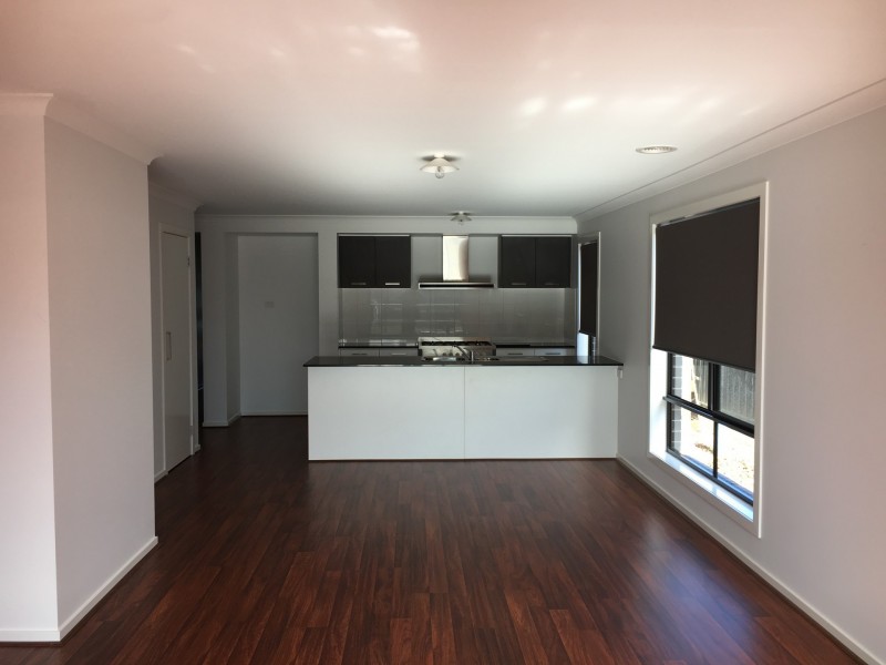 16 Imperial Drive, Colac VIC 3250