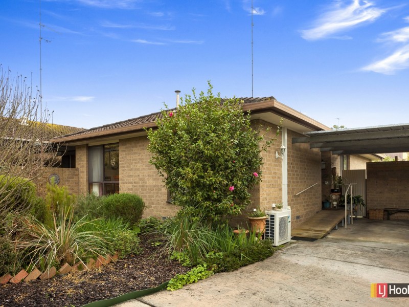 2/65 Pollack Street, Colac VIC 3250