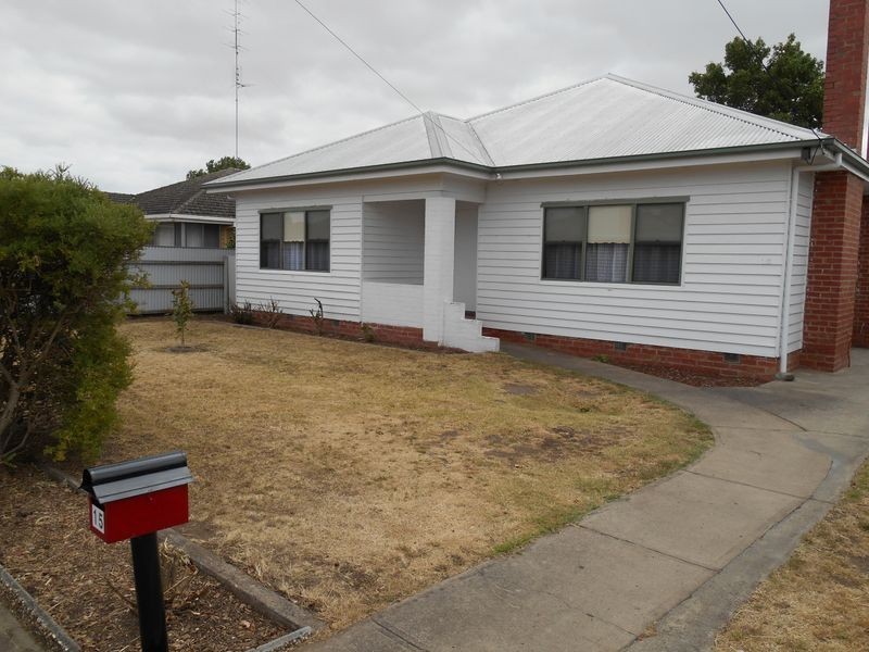 15 Wynne Street, Colac VIC 3250