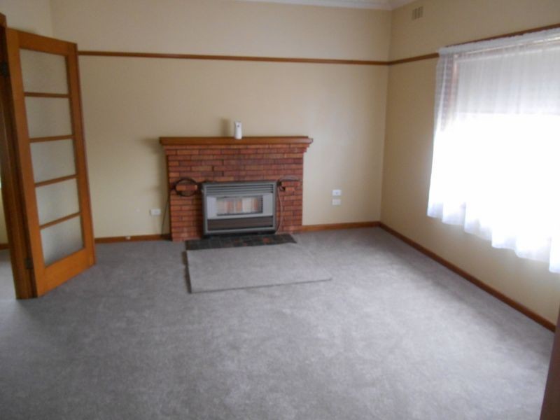 15 Wynne Street, Colac VIC 3250