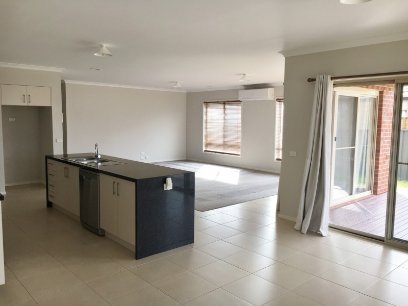 172 Sinclair Street South, Colac VIC 3250