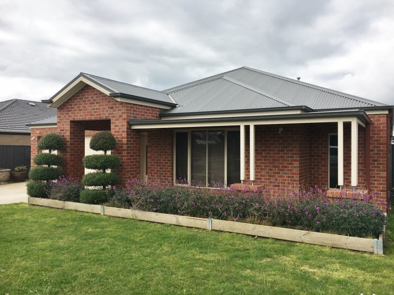 172 Sinclair Street South, Colac VIC 3250