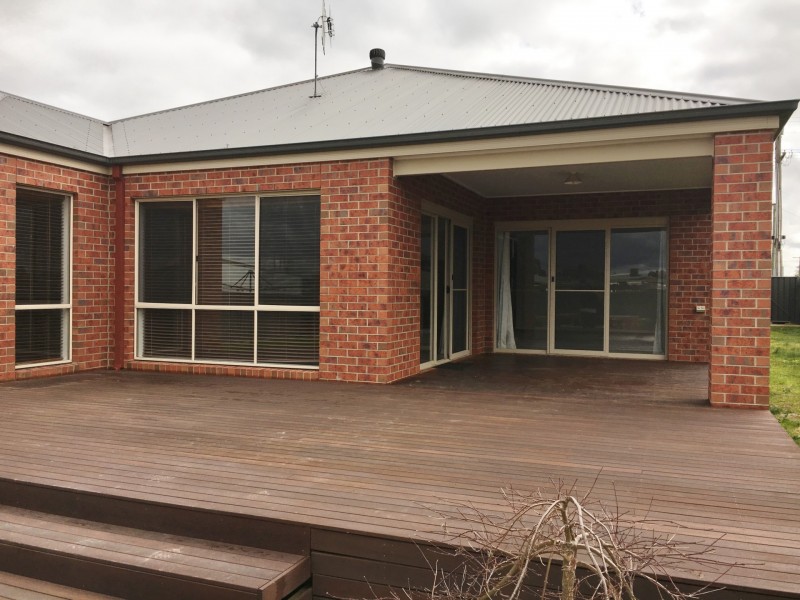 172 Sinclair Street South, Colac VIC 3250