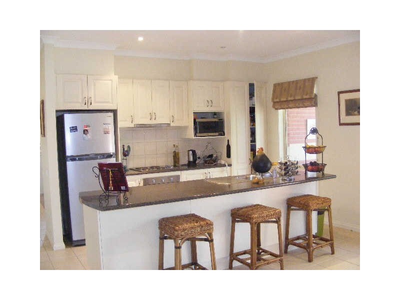 5 Banksia Drive, Elliminyt VIC 3250