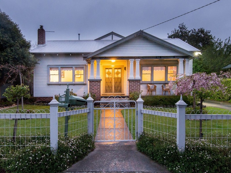 11 McDonald Street, Colac VIC 3250