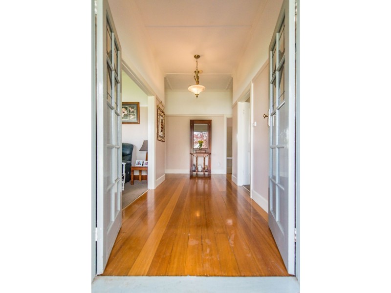 11 McDonald Street, Colac VIC 3250