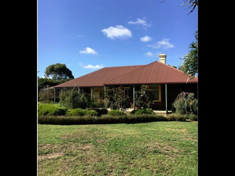 72 Aireys Street, Elliminyt VIC 3250