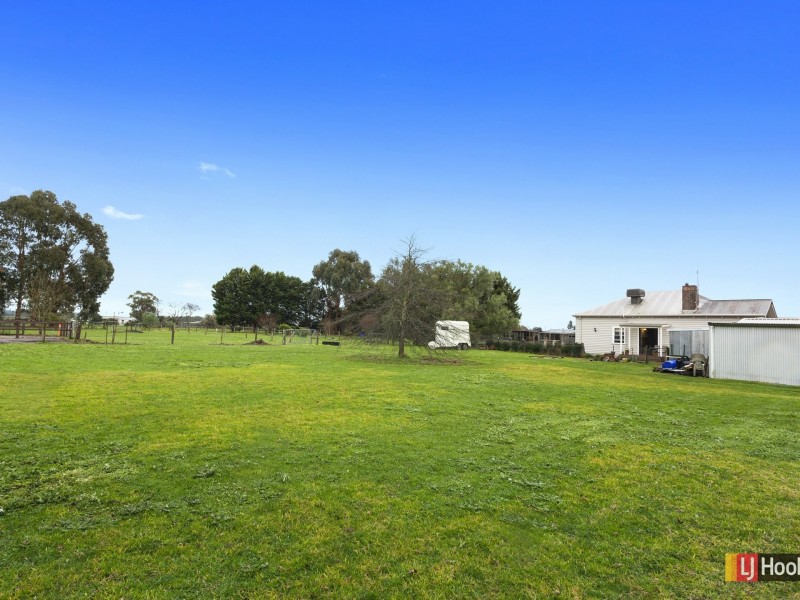 285 Sinclair Street South, Elliminyt VIC 3250