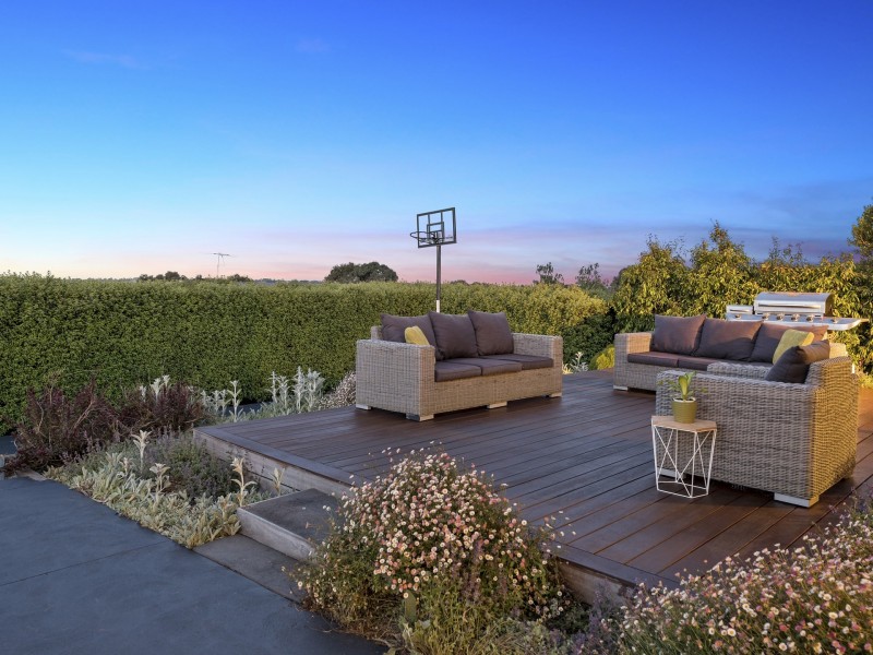 11 Beechy Court, Elliminyt VIC 3250