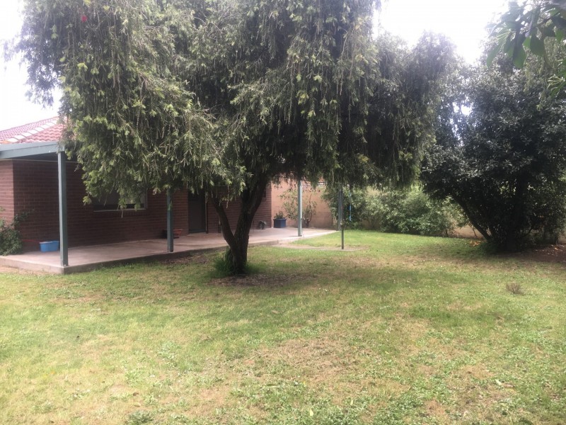 33 Stodart Street, Colac VIC 3250