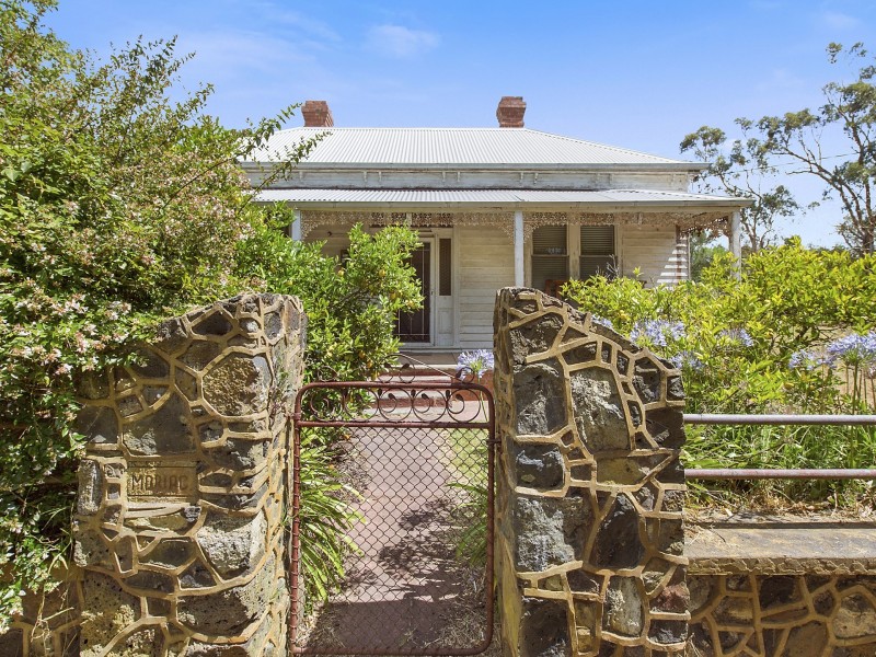 2545 Princes Highway, Pomborneit VIC 3260