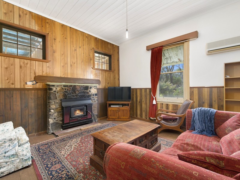 2545 Princes Highway, Pomborneit VIC 3260