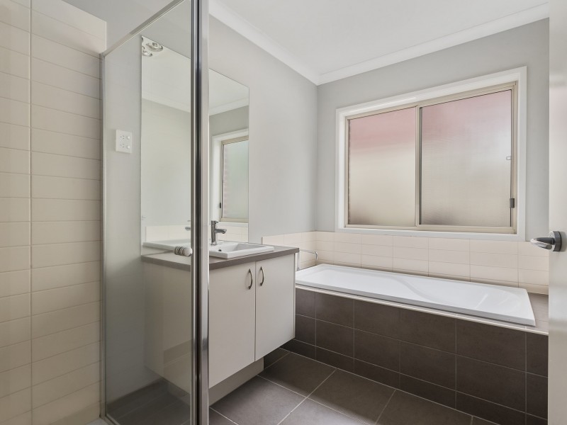 14 Garden Close, Elliminyt VIC 3250