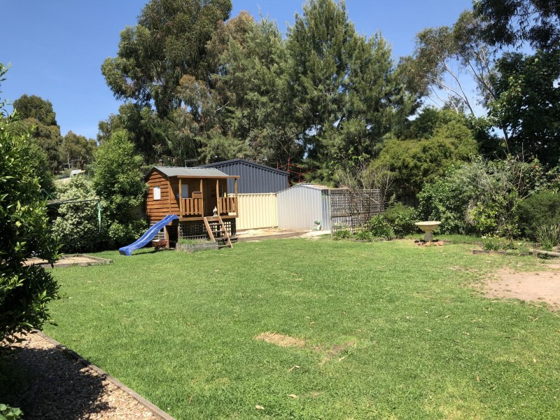 14 Garden Close, Elliminyt VIC 3250