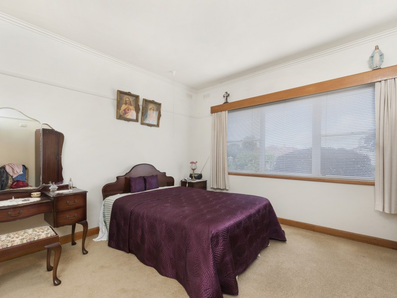 12 Kemp Street, Colac VIC 3250