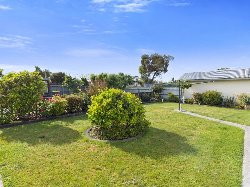 12 Kemp Street, Colac VIC 3250