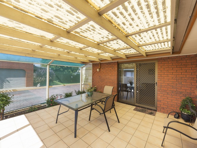 72 Moore Street, Colac VIC 3250