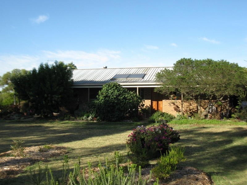 15 Coads Lane, Ondit VIC 3249