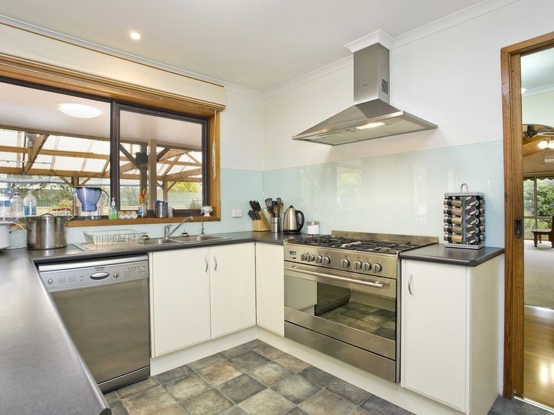 140 Hart Street, Elliminyt VIC 3250