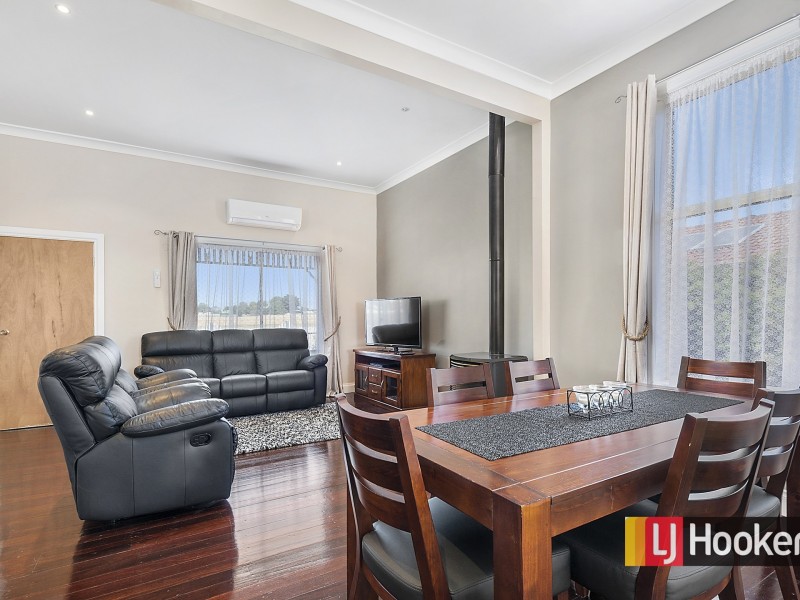 215 Sinclair St South, Colac VIC 3250