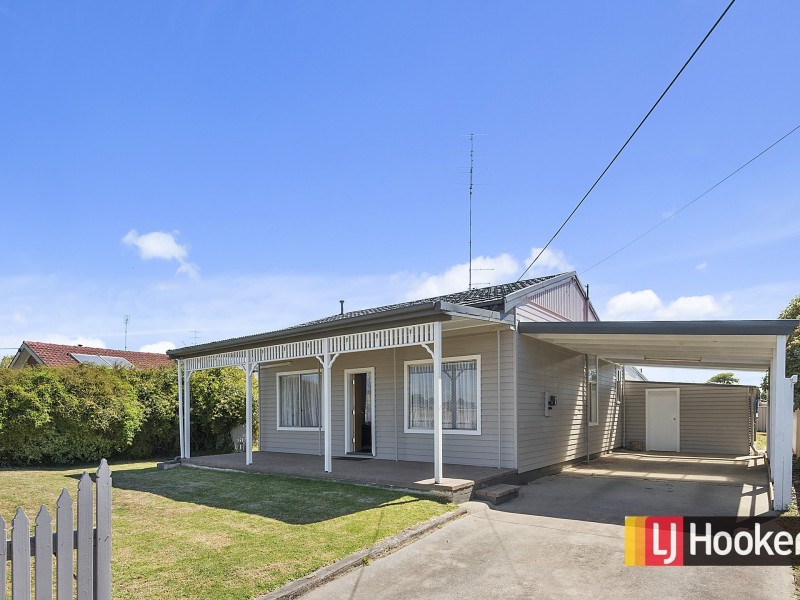 215 Sinclair St South, Colac VIC 3250